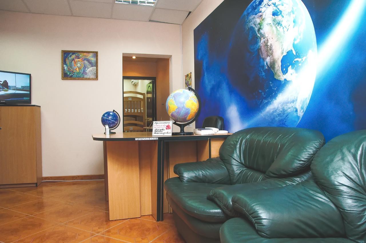 Globus Hostel Kiev Extérieur photo
