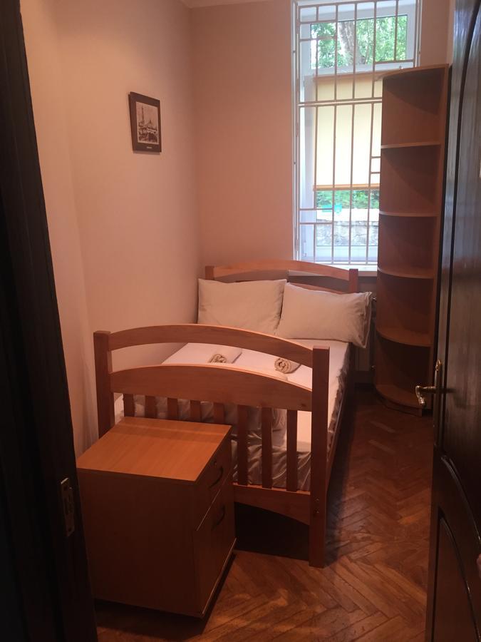 Globus Hostel Kiev Extérieur photo